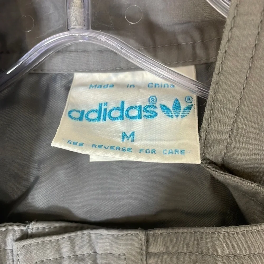 Adidas Trefoil Hunting Hiking Fishing Vest. Men’s Medium. NWT.